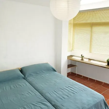 Amplia Y Centrica Casa En Torremolinos8 Huespede Torremolinos